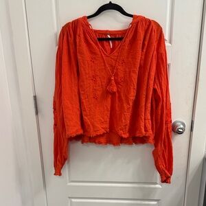 Free people size small oversized Orange long sleeve blouse‎ embroidered